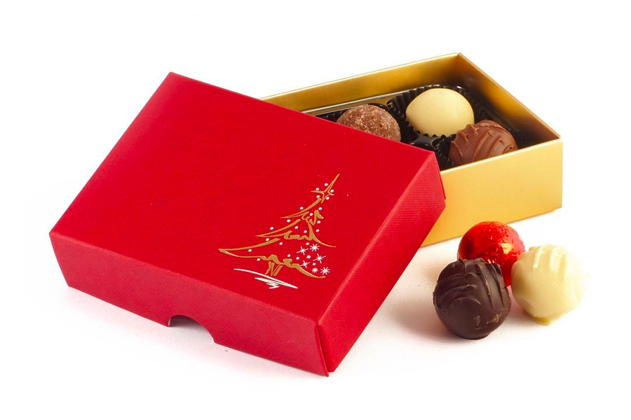 Christmas Chocolate and Wine Pairings for the Ultimate Holiday Indulgence